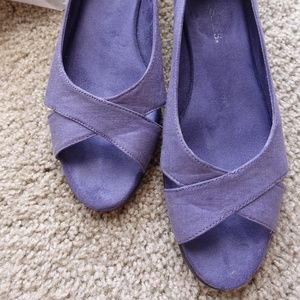 AEROSOLES SILVER PLATTER BLUE PEEP TOE FLATS